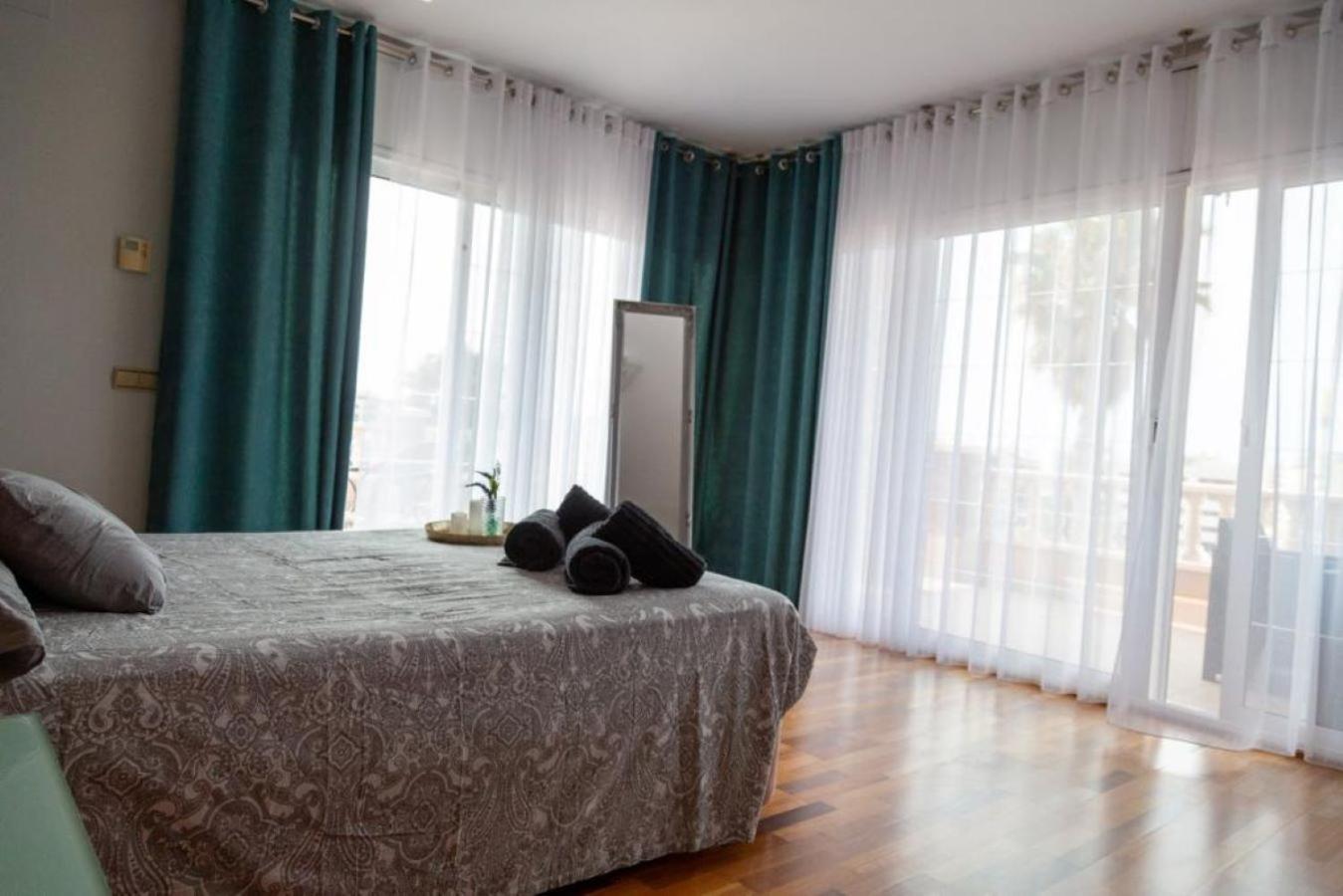 Blended Villa Calafell Luaran gambar